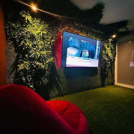 Oasis Sensory Room - Market 28